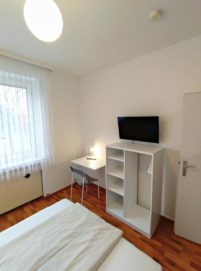 Gaestehaus Am Bahnhof, Self-Check-In 베크타 외부 사진